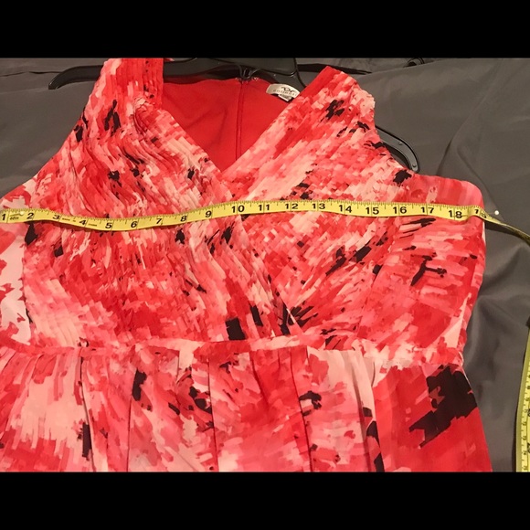 Maxi Dress - Picture 4 of 8